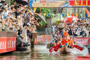 杰伦-格林：我之前在防守端有坏习惯 我正慢慢改正